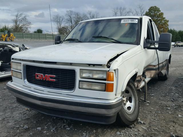 2GTEC19R0T1517103 - 1996 GMC SIERRA C15 WHITE photo 2