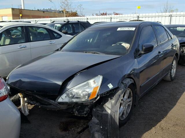 1HGCM561X7A814497 - 2007 HONDA ACCORD VAL GRAY photo 2