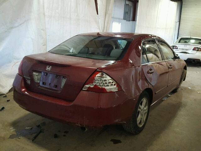 1HGCM56317A021347 - 2007 HONDA ACCORD SE RED photo 4