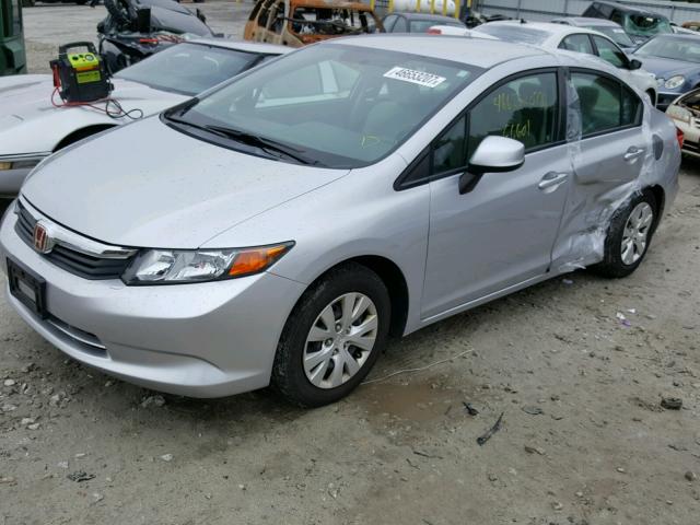 2HGFB2F51CH583487 - 2012 HONDA CIVIC LX SILVER photo 2