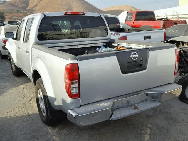 1N6AD07W55C461149 - 2005 NISSAN FRONTIER C GRAY photo 3