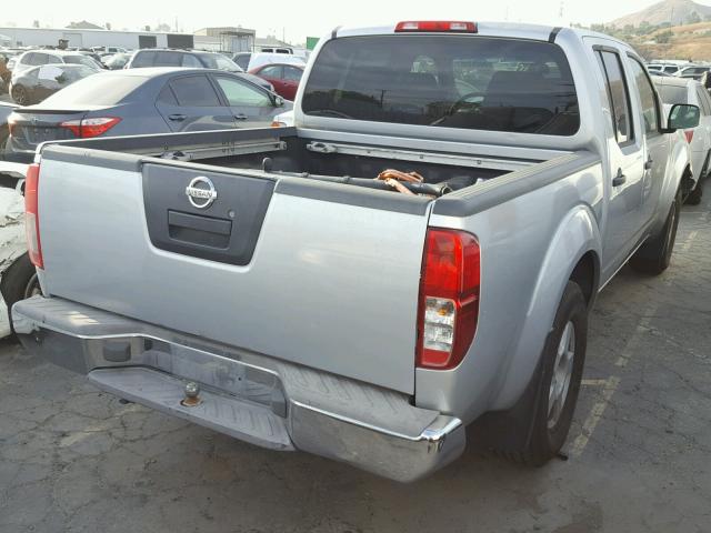 1N6AD07W55C461149 - 2005 NISSAN FRONTIER C GRAY photo 4