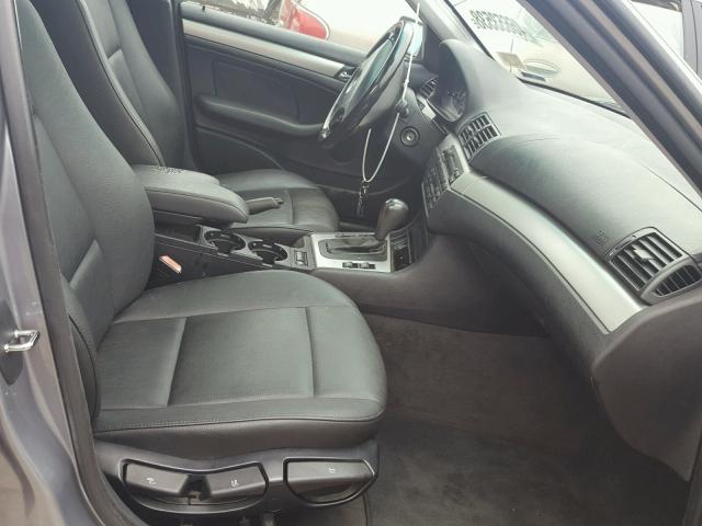 WBAAZ33464KP86002 - 2004 BMW 325 IS SUL GRAY photo 5
