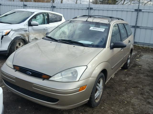 1FAFP36351W162672 - 2001 FORD FOCUS SE TAN photo 2