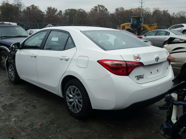 2T1BURHEXHC783413 - 2017 TOYOTA COROLLA L WHITE photo 3