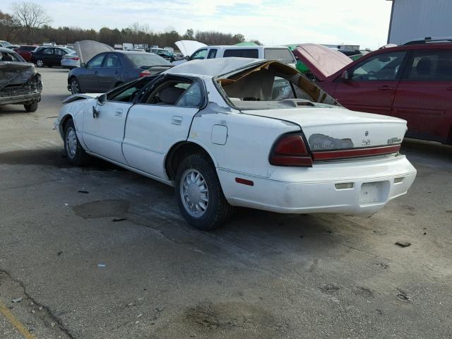 1G3HN52K1V4812763 - 1997 OLDSMOBILE 88 BASE WHITE photo 3