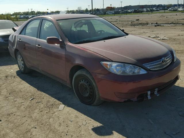 4T1BE32K35U078200 - 2005 TOYOTA CAMRY LE RED photo 1