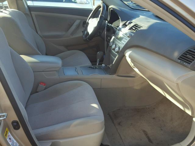 4T4BF3EK3AR017261 - 2010 TOYOTA CAMRY BASE GOLD photo 5