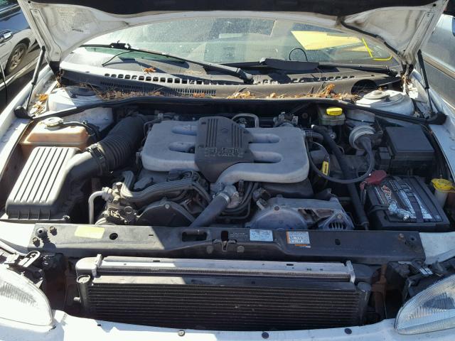 2B3HD56F3SH656113 - 1995 DODGE INTREPID E WHITE photo 7