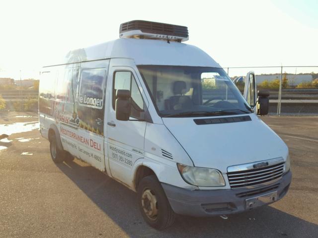 WDYPD544865941404 - 2006 FREIGHTLINER SPRINTER 3 WHITE photo 1