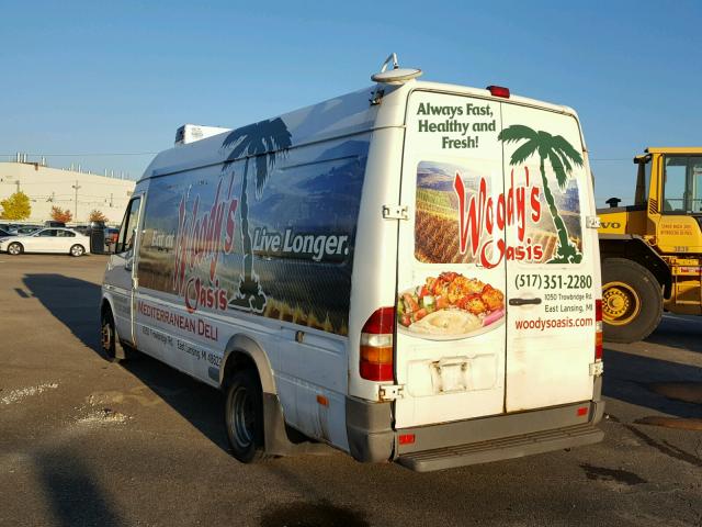 WDYPD544865941404 - 2006 FREIGHTLINER SPRINTER 3 WHITE photo 3