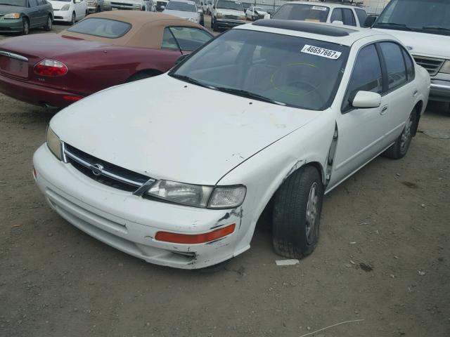 JN1CA21A1XT102478 - 1999 NISSAN MAXIMA GLE WHITE photo 2