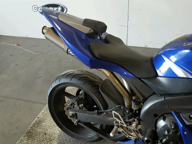 JYARN13Y04A001029 - 2004 YAMAHA YZFR1 C BLUE photo 6