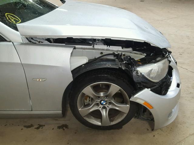 WBADX7C50CE745784 - 2012 BMW 335 I SILVER photo 9