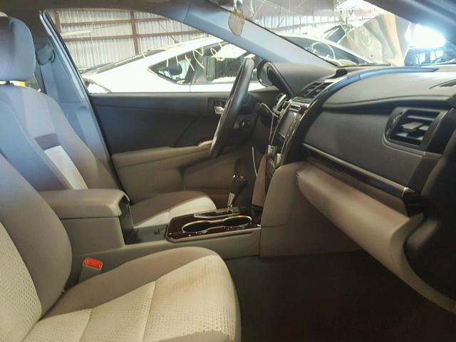 4T4BF1FK7ER429076 - 2014 TOYOTA CAMRY L BLUE photo 5