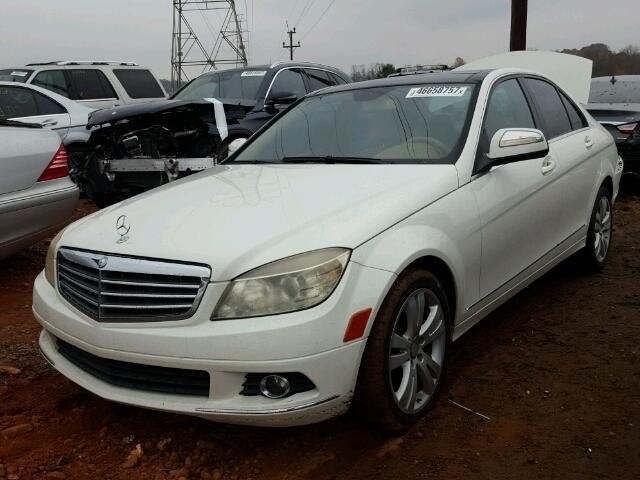 WDDGF54X98R017815 - 2008 MERCEDES-BENZ C 300 WHITE photo 2