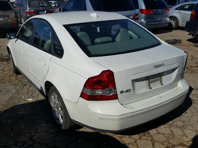 YV1MS382662154187 - 2006 VOLVO S40 2.4I WHITE photo 3