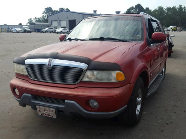 5LMRU27A1YLJ04117 - 2000 LINCOLN NAVIGATOR 勃艮第红 照片 2