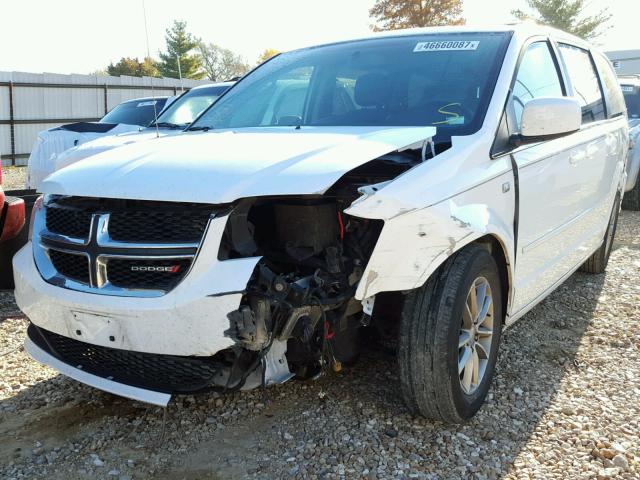 2C4RDGCG9ER257863 - 2014 DODGE GRAND CARA WHITE photo 2