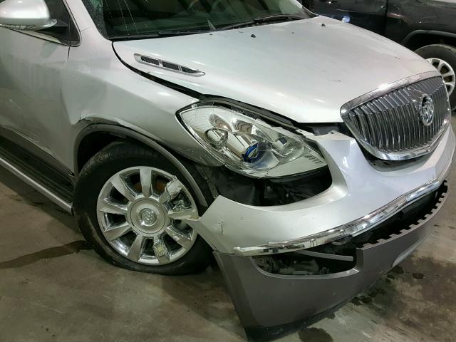 5GAKRCED9CJ276575 - 2012 BUICK ENCLAVE SILVER photo 9