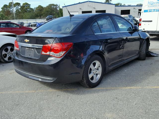 1G1PC5SB7D7259379 - 2013 CHEVROLET CRUZE LT BLACK photo 4