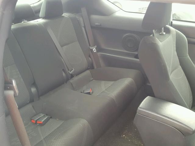 JTKJF5C75D3059633 - 2013 TOYOTA SCION TC 白色 照片 6