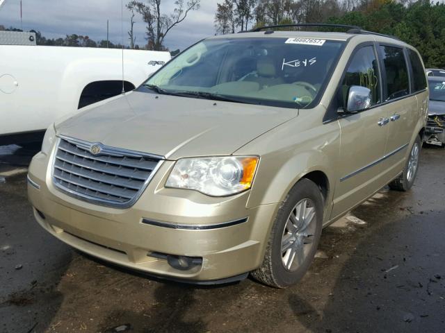 2A4RR6DX5AR185137 - 2010 CHRYSLER TOWN & COU GOLD photo 2