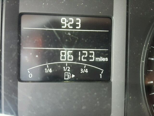 3VW2K7AJ3BM009758 - 2011 VOLKSWAGEN JETTA BASE BLACK photo 8