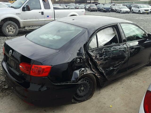 3VW2K7AJ3BM009758 - 2011 VOLKSWAGEN JETTA BASE BLACK photo 9