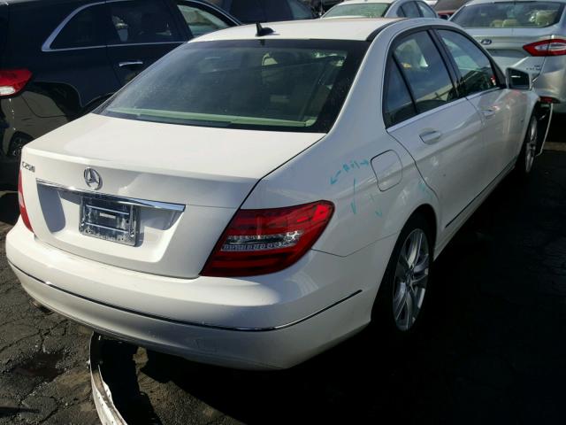 WDDGF4HB0CA620197 - 2012 MERCEDES-BENZ C 250 WHITE photo 4