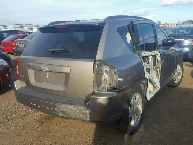 1J8FF47W97D161212 - 2007 JEEP COMPASS TAN photo 4