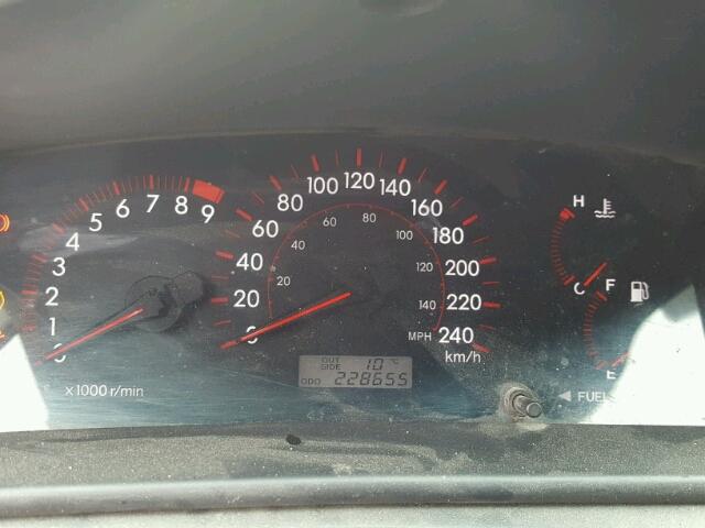 2T1BY32E35C846728 - 2005 TOYOTA COROLLA XR 银色 照片 8