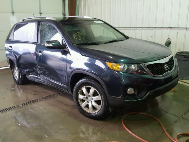 5XYKT3A65DG316398 - 2013 KIA SORENTO LX BLUE photo 1