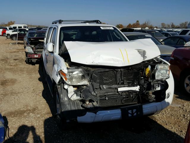 5N1AR18B98C661117 - 2008 NISSAN PATHFINDER WHITE photo 9