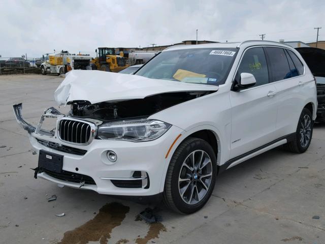 5UXKR2C37H0U24673 - 2017 BMW X5 SDRIVE3 WHITE photo 2