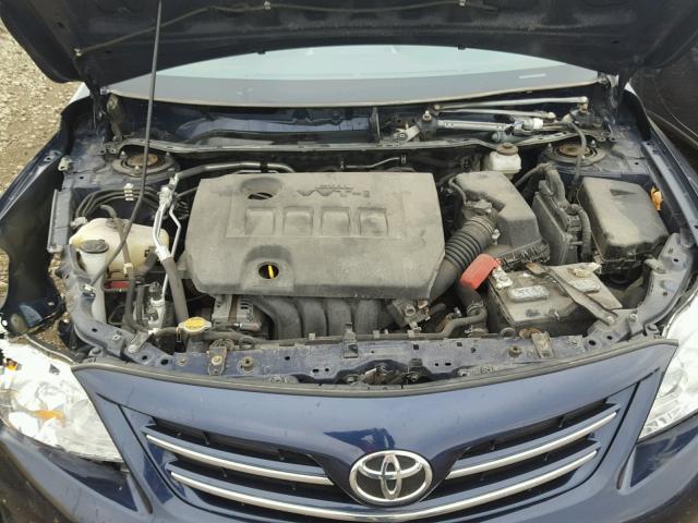 2T1BU4EE9DC076529 - 2013 TOYOTA COROLLA BA BLUE photo 7