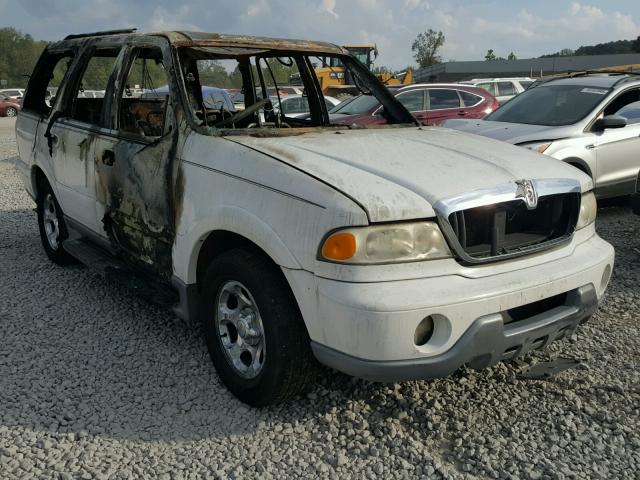 5LMEU27A4YLJ25994 - 2000 LINCOLN NAVIGATOR 白色 照片 1