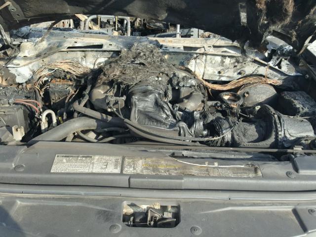 5LMEU27A4YLJ25994 - 2000 LINCOLN NAVIGATOR 白色 照片 7