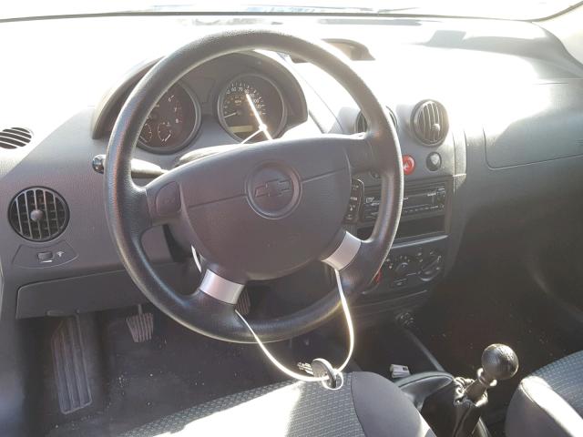 KL1TD66646B616840 - 2006 CHEVROLET AVEO BASE Biały zdjęcie 9