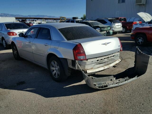 2C3KA53G36H481012 - 2006 CHRYSLER 300 TOURIN SILVER photo 3