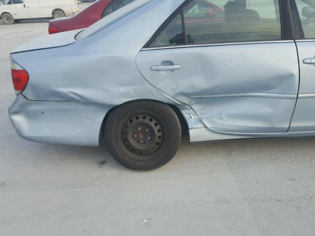 4T1BE32K26U705003 - 2006 TOYOTA CAMRY LE ლურჯი ფოტო 9