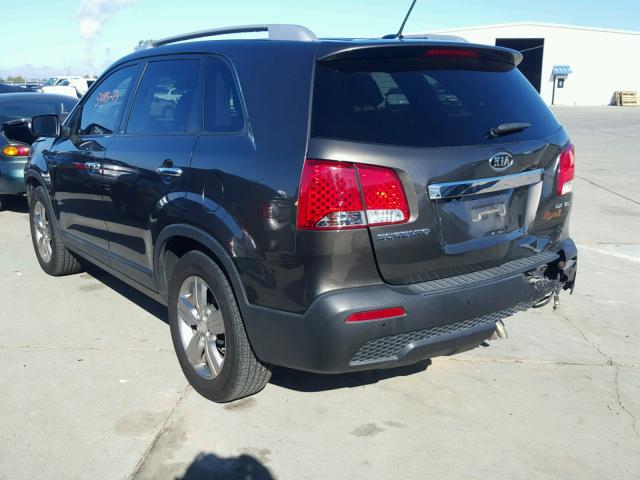 5XYKU3A27DG397608 - 2013 KIA SORENTO EX Qızıl foto 3