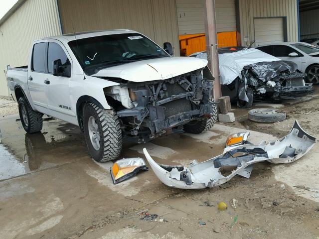 1N6BA0EC1AN312080 - 2010 NISSAN TITAN XE WHITE photo 1