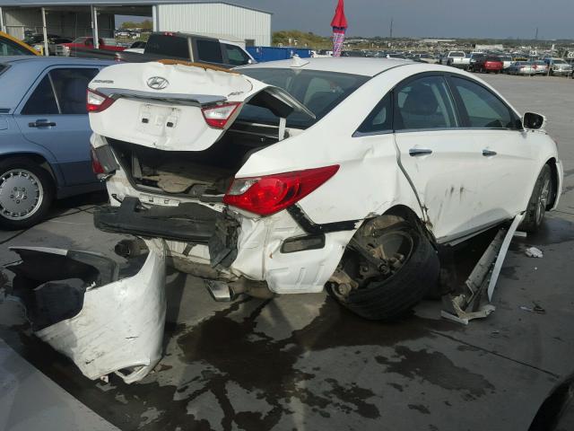 5NPEC4AB7DH538014 - 2013 HYUNDAI SONATA SE 白色 照片 4