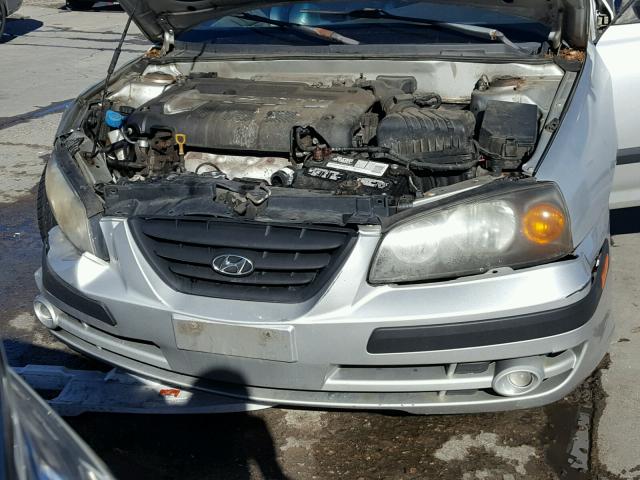 KMHDN46D65U991799 - 2005 HYUNDAI ELANTRA GL SILVER photo 7