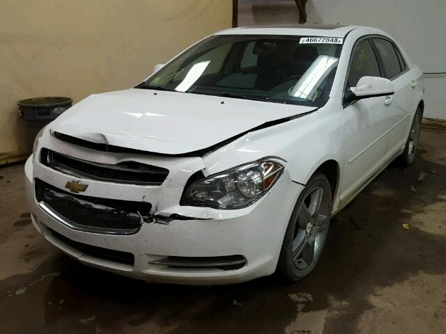 1G1ZH57B79F248687 - 2009 CHEVROLET MALIBU 1LT WHITE photo 2