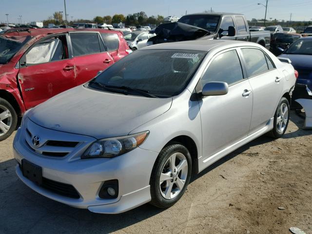 2T1BU4EE6BC743358 - 2011 TOYOTA COROLLA BA SILVER photo 2