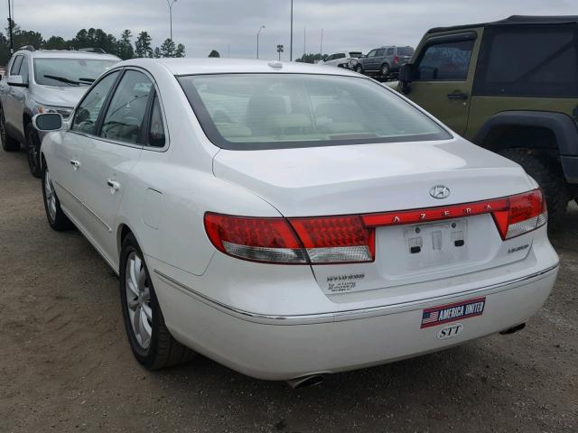 KMHFC46F97A230110 - 2007 HYUNDAI AZERA SE WHITE photo 3