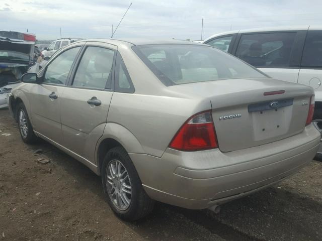 1FAFP34N16W126862 - 2006 FORD FOCUS ZX4 BEIGE photo 3