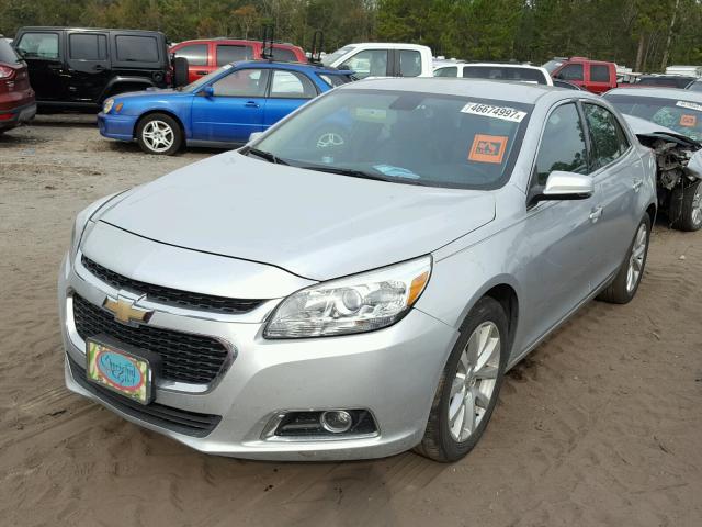 1G11F5SL2FU123929 - 2015 CHEVROLET MALIBU LTZ SILVER photo 2